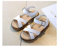 Sandale confortabile pentru copii din piele ecologica in alb si roz pentru fete