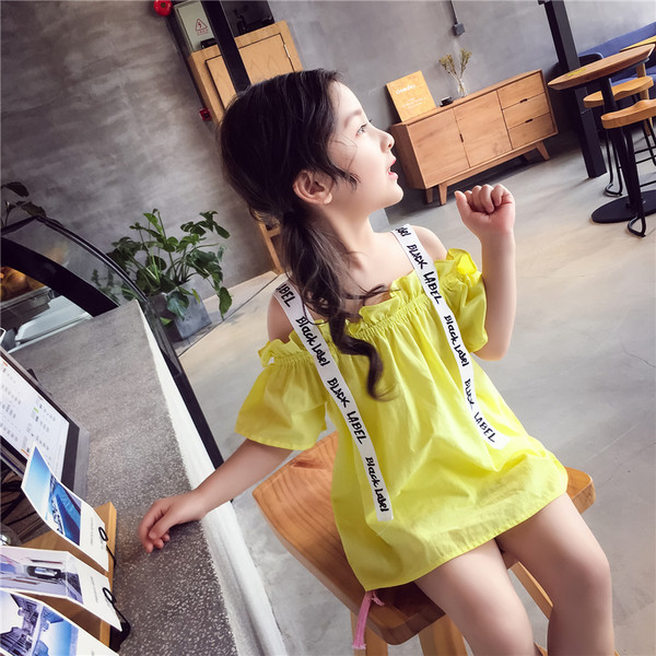 Παιδική μπλούζα σε ευρύ σχέδιο με επιγραφές δύο χρωμάτων