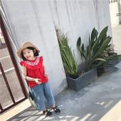 Παιδικό μπλουζάκι για  κορίτσι με κεντήματα και βολάν