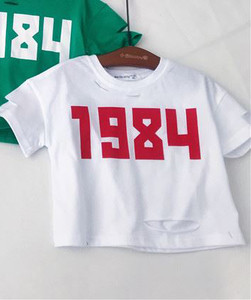 Μοντέρνο μοντέρνο μπλουζάκι με πολλά χρώματα