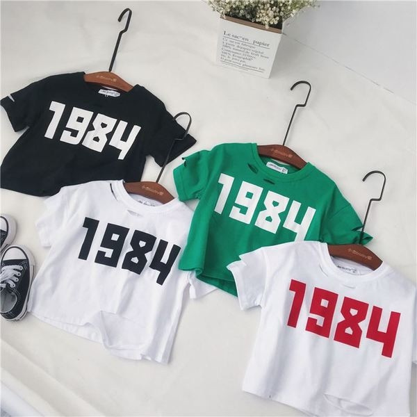 Μοντέρνο μοντέρνο μπλουζάκι με πολλά χρώματα