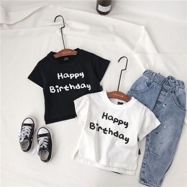 Παιδικό μπλουζάκι με άσπρο και μαύρο χρώμα  κατάλληλο για αγόρια και κορίτσια