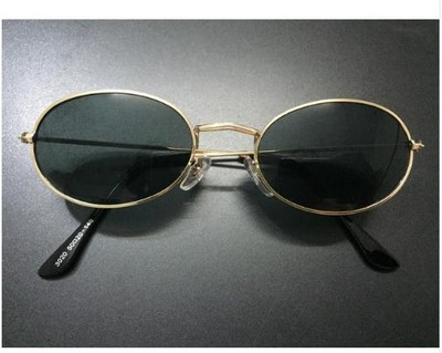 Ρετρό γυναικεία γυαλιά ηλίου σε διάφορα χρώματα