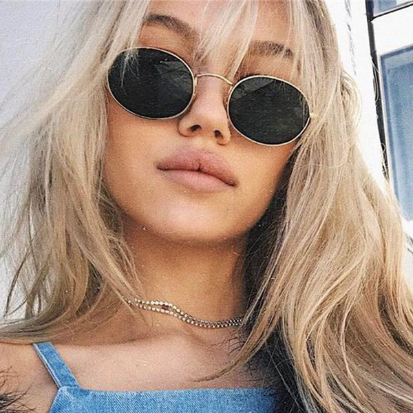Ρετρό γυναικεία γυαλιά ηλίου σε διάφορα χρώματα