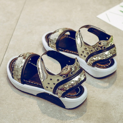 Παιδικά σανδάλια για κορίτσια με πούλιες σε τρία χρώματα