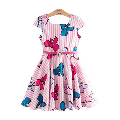 ХИТ Модерна детска рокля разкроен модел с цветна  апликация 