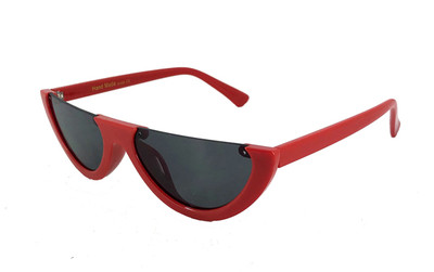 Ochelari de soare non-standard pentru femei în diferite culori