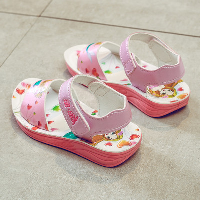 Детски розови сандали за момичета с апликация