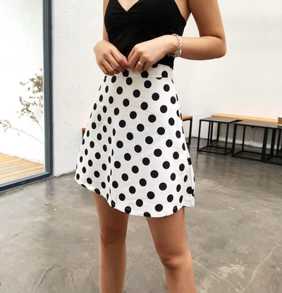 Fusta de dama cu talie inalta in puncte