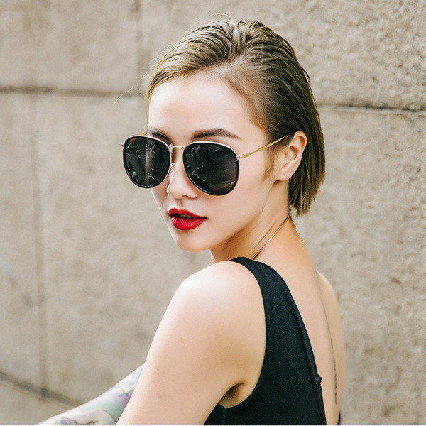 Ochelari eleganti de dama in diferite culori