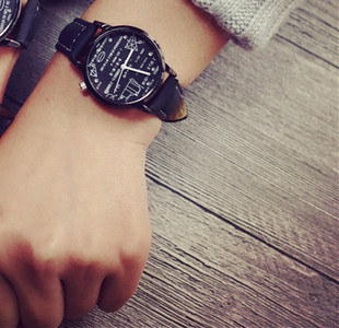 Ceas zilnic potrivit pentru bărbați și femei