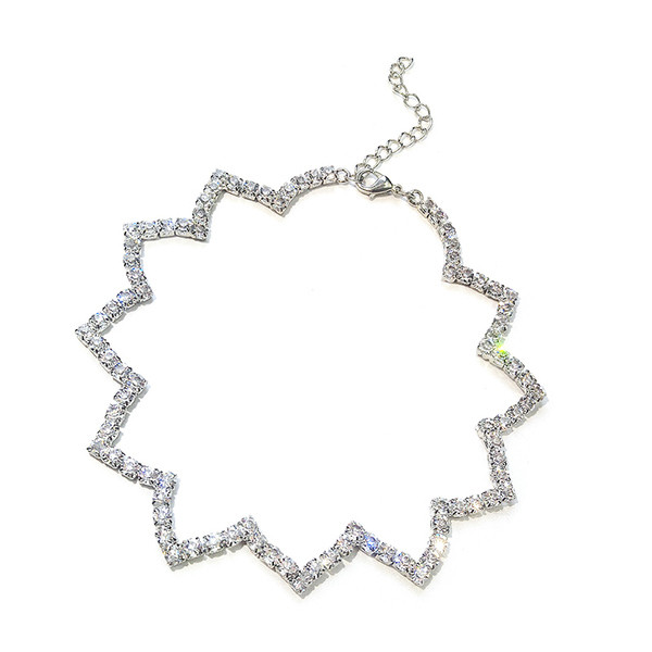 Colier de dama modern cu pietre