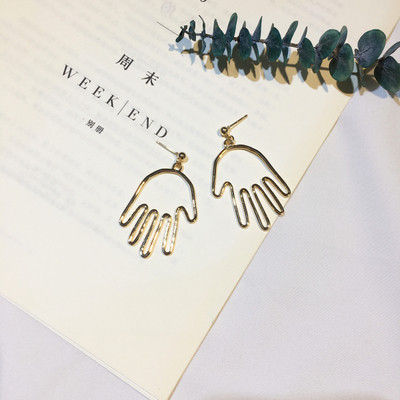 Cercei mici de dama in doua modele