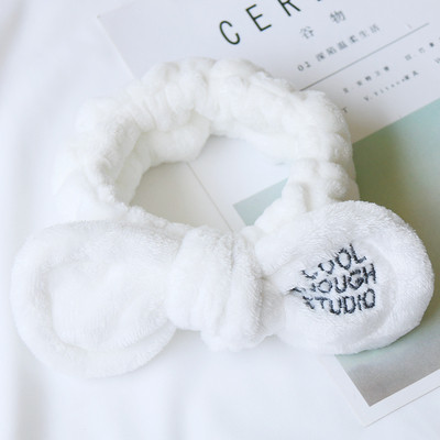 Αξεσου`αρ μαλλιιών  σε διάφορα σχήματα διαφόρων χρωμάτων