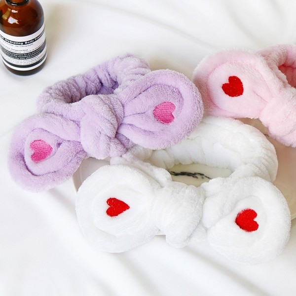 Αξεσου`αρ μαλλιιών  σε διάφορα σχήματα διαφόρων χρωμάτων