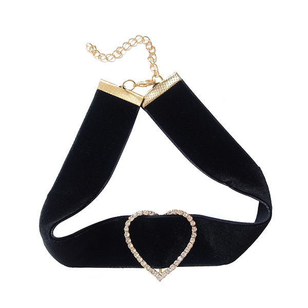 Γυναικείο κολιέ τσόκαρ απο βελούδο 