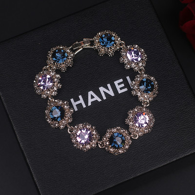 Стилна дамска гривна в различни цветове