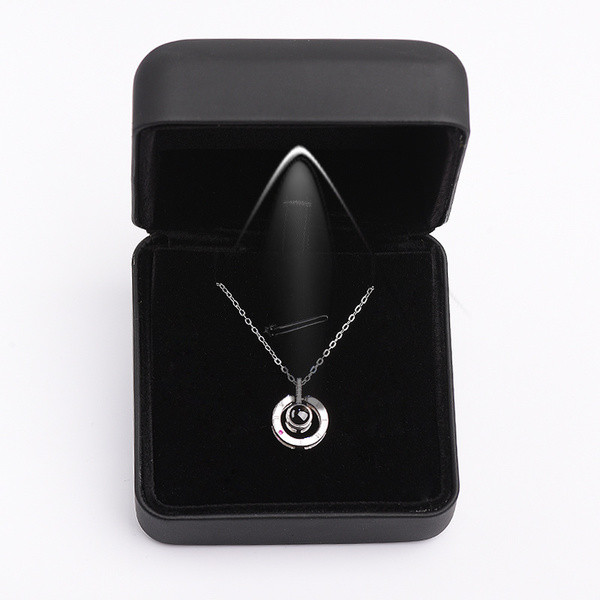 Μοντέρνο γυναικείο κολιέ  σε 2 χρώματα - ασημένια