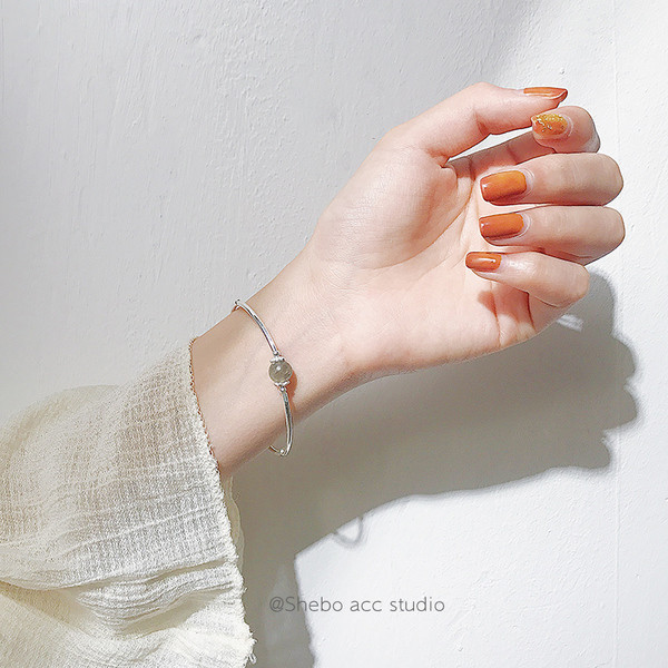 Bratara delicata de dama placata cu argint