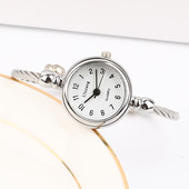 Ceas delicat de damă în patru culori