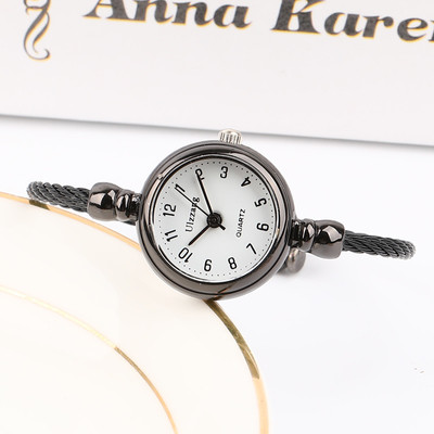 Ceas delicat de damă în patru culori