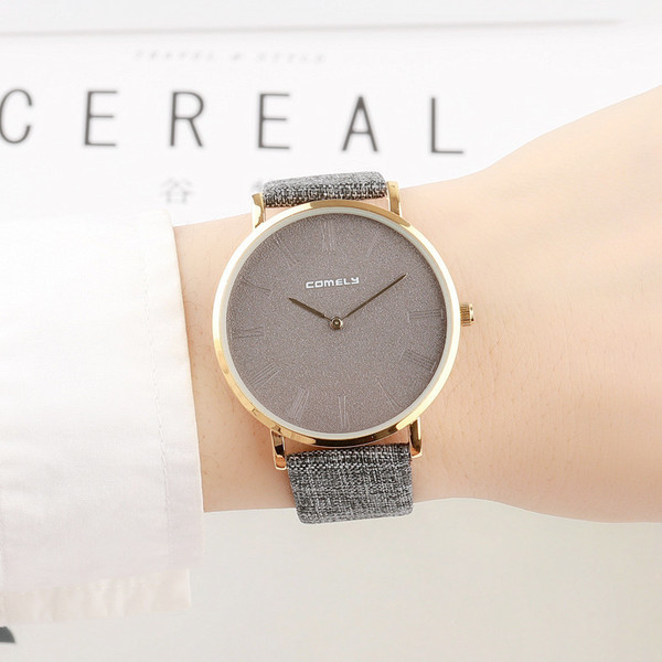 Κλασικά γυναικεία ρολόγια