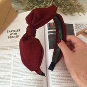 Κομψή διάδημα γυναικών με κορδέλα σε διάφορα χρώματα