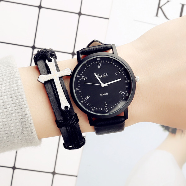 Ceas modern de dama cu curea din imitatie de piele