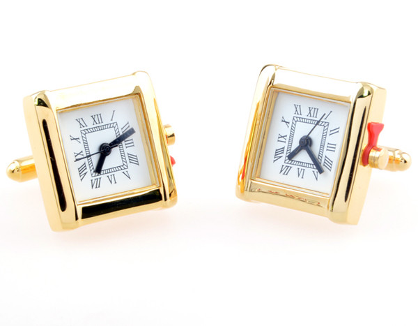 Butoni din ceas din aur și argint