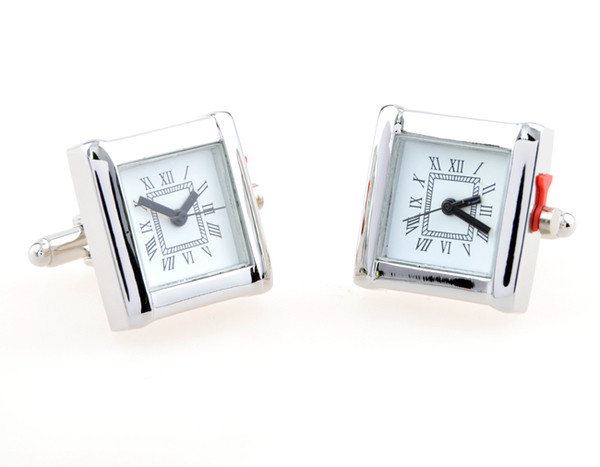 Butoni din ceas din aur și argint