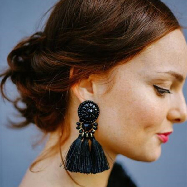 Cercei eleganti de dama in mai multe culori