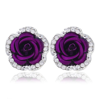 Cercei mici de dama in forma de trandafir cu pietre