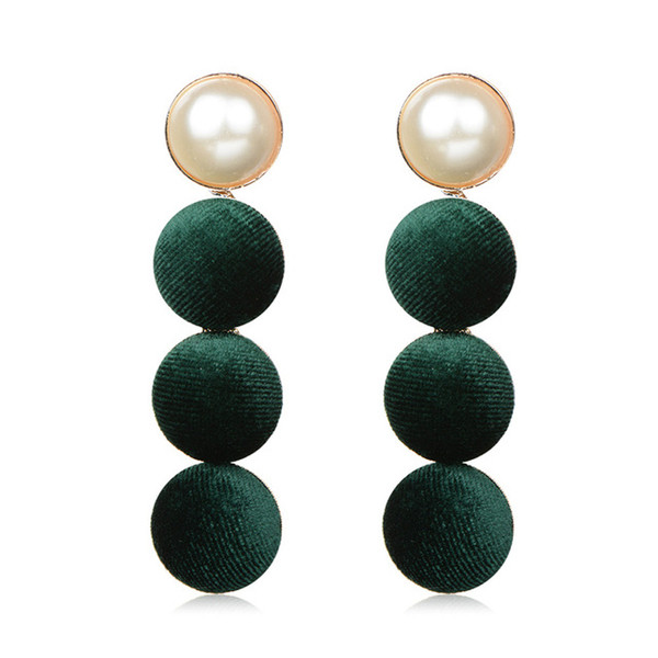 Cercei de dama cu perle in mai multe culori