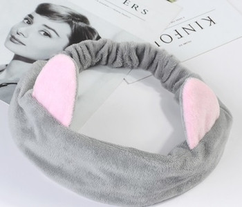 Κομψό  ούγχρονο γυναικείο αξεσουάρ μαλλιών σε διάφορα χρώματα με τρισδιάστατο στοιχείο σε διάφορα χρώματα