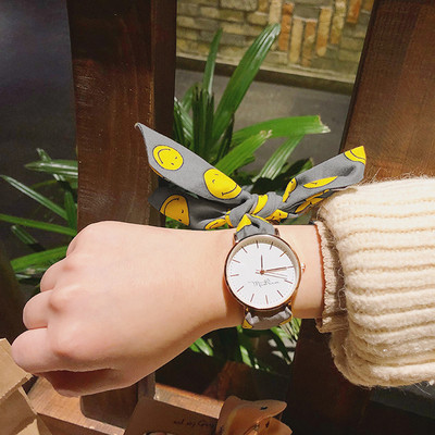 Ceas modern de dama cu curea din material textil