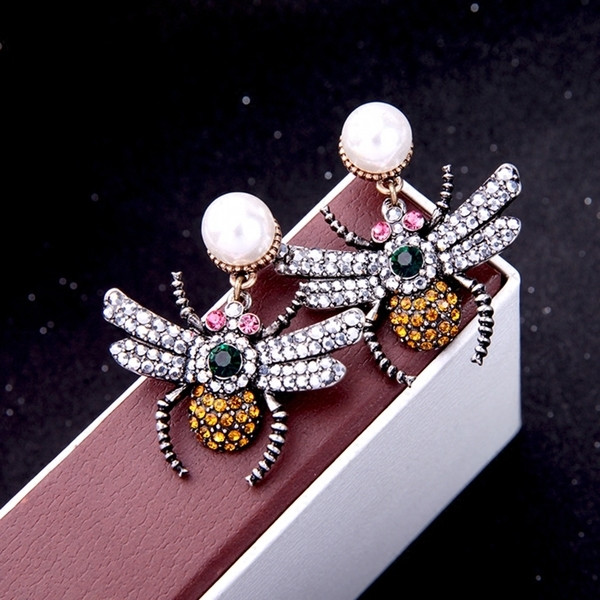 Cercei mici de dama cu pietre si perle