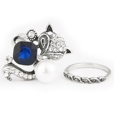 Inel de dama modern cu pietre decorative