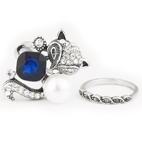 Inel de dama modern cu pietre decorative