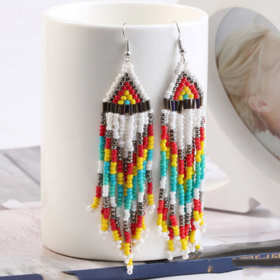 Μακριά γυνιαικεία σκουλαρίκια