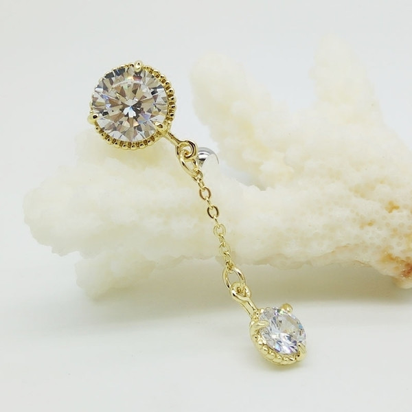 Cercel de damă pentru buric atârnat cu pietre