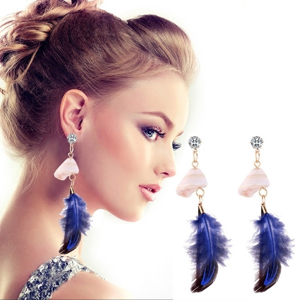 Cercei de dama din pene si pietre