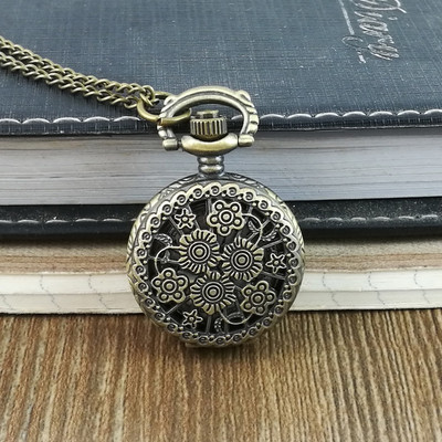 Ceasuri de buzunar retro barbatesti in mai multe modele