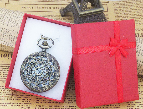 Ceasuri de buzunar retro barbatesti in mai multe modele