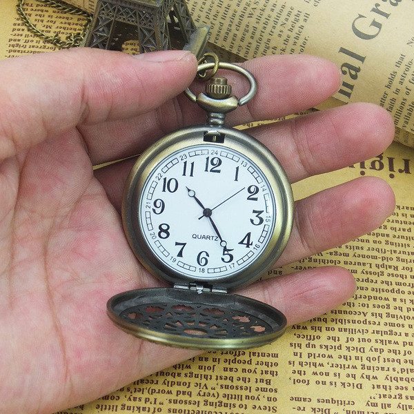 Ceasuri de buzunar retro barbatesti in mai multe modele