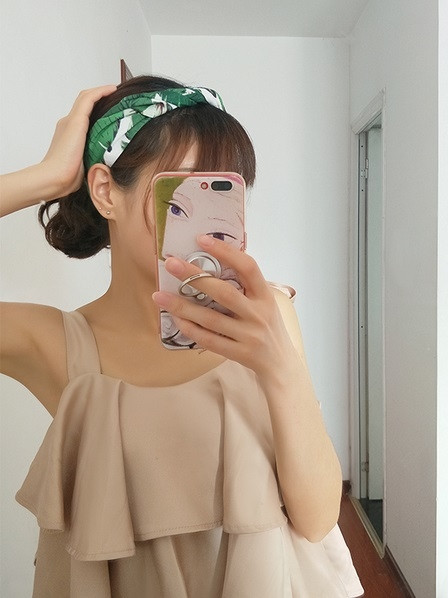 Κομψό αξεσουάρ μλλιών σε διάφορα χρώματα