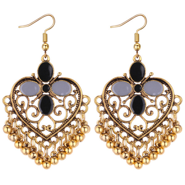 Cercei de dama in forma de inima cu pietre