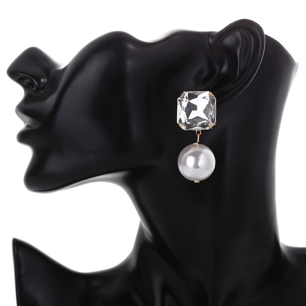 Cercei de dama cu perle si pietre in diferite culori