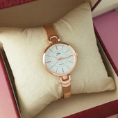 Ceas delicat de damă cu curea subțire