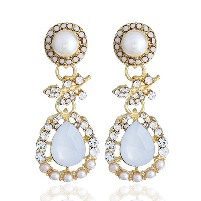 Cercei de dama cu pietre in mai multe culori