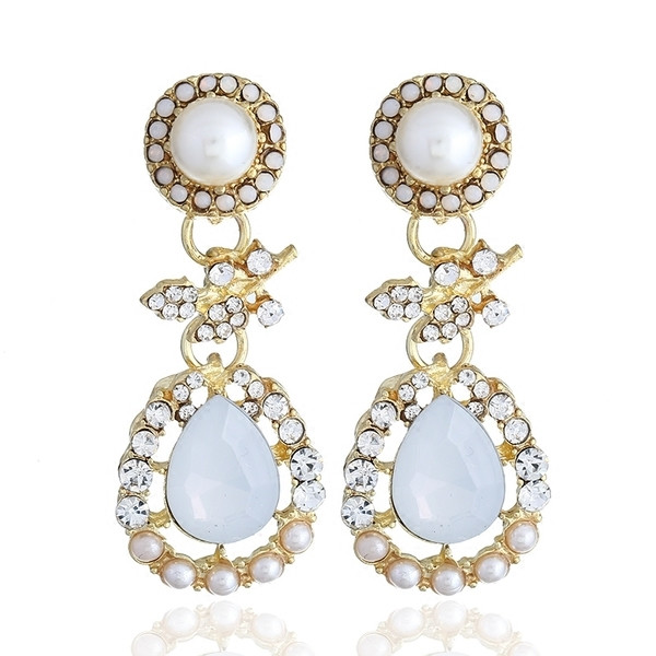 Cercei de dama cu pietre in mai multe culori